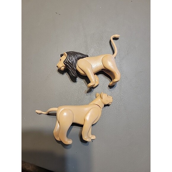 Playmobil Wiltopia Lion Zoo Safari Circus Animal Figure Replacement King - Picture 9 of 11